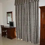 Domus Hotel